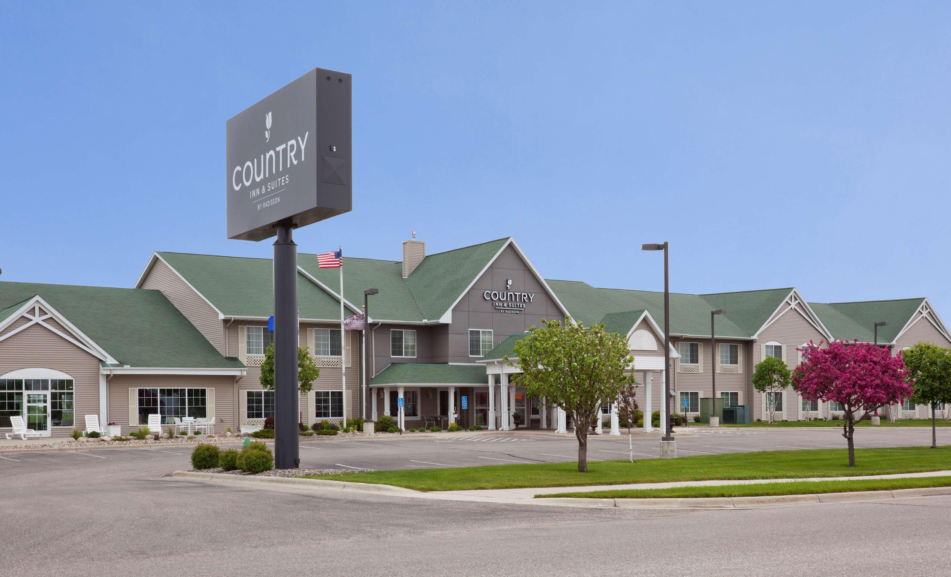 Country Inn & Suites By Radisson, Willmar, Mn Exteriér fotografie