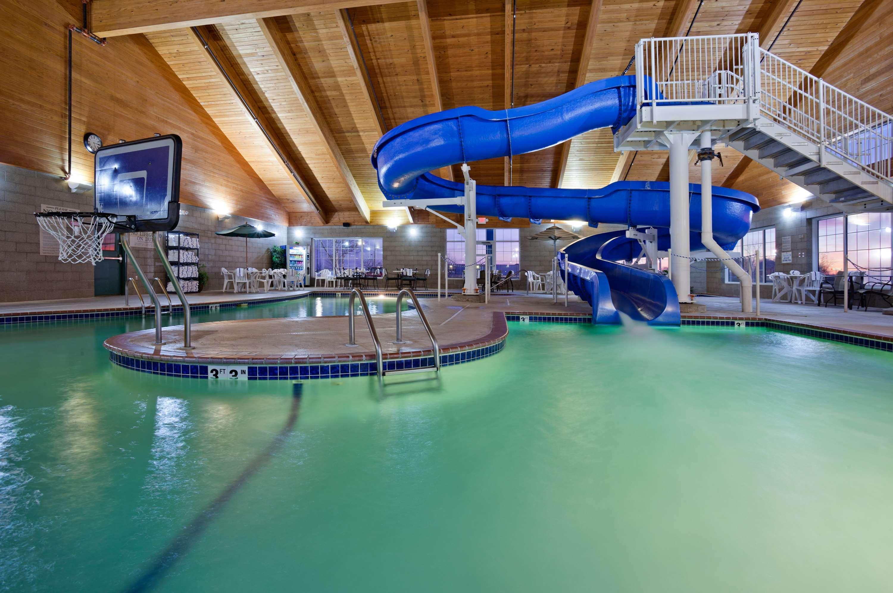 Country Inn & Suites By Radisson, Willmar, Mn Exteriér fotografie
