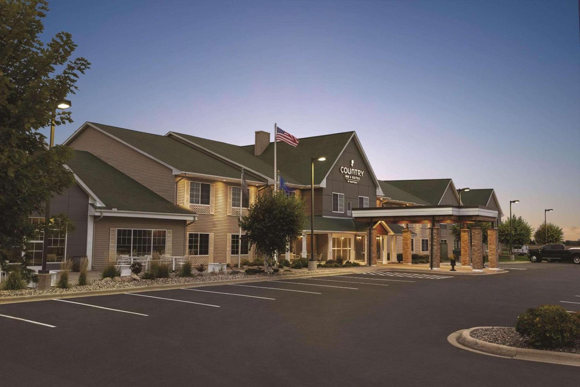 Country Inn & Suites By Radisson, Willmar, Mn Exteriér fotografie